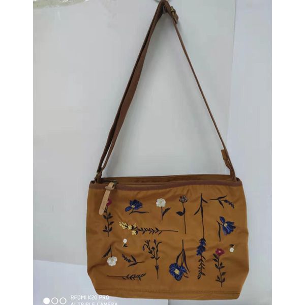 肩が斜めになる